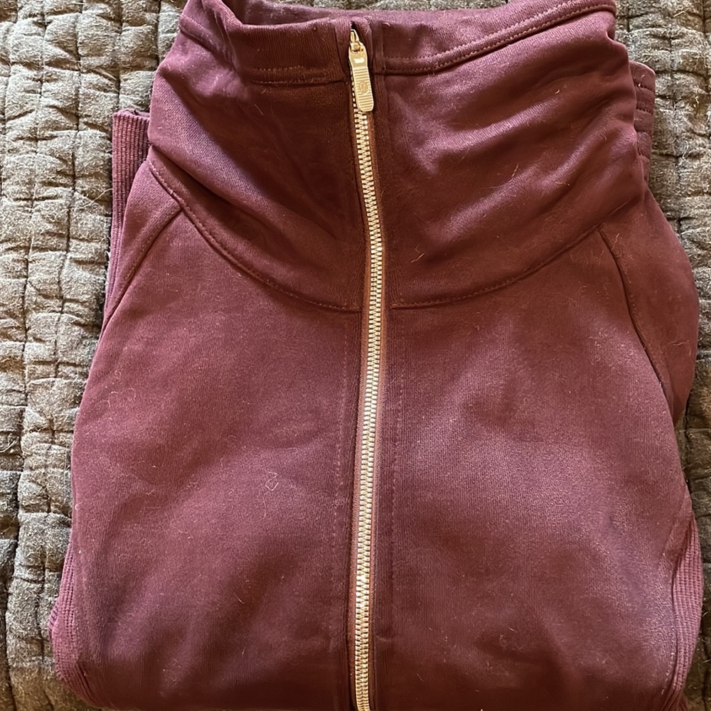 Lululemon plum sweat suit - Picture 2 of 5
